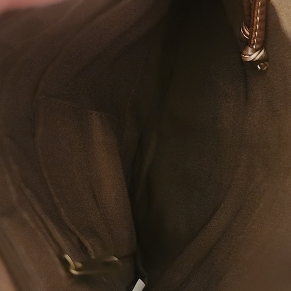 Owl Design Crossbody - Picture 3 of 6